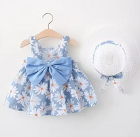 ROBE et CHAPEAU bleu (set de 4 robes)